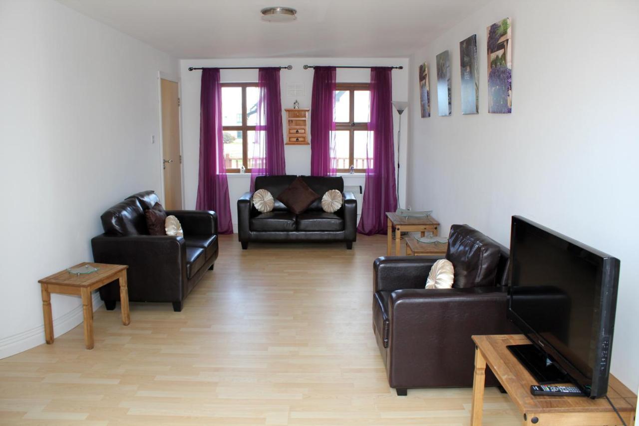 Hookless Holiday Homes Fethard on Sea Exterior foto