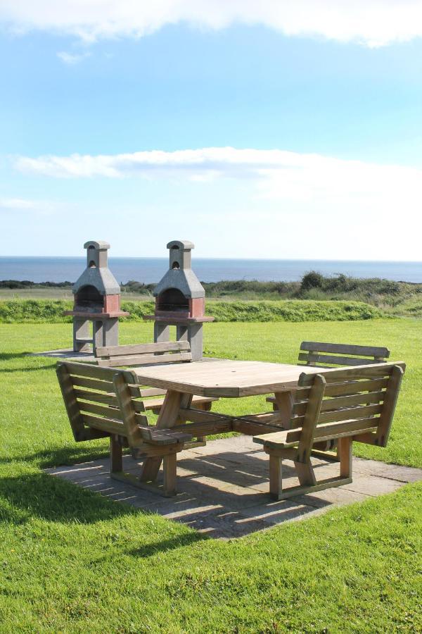 Hookless Holiday Homes Fethard on Sea Exterior foto