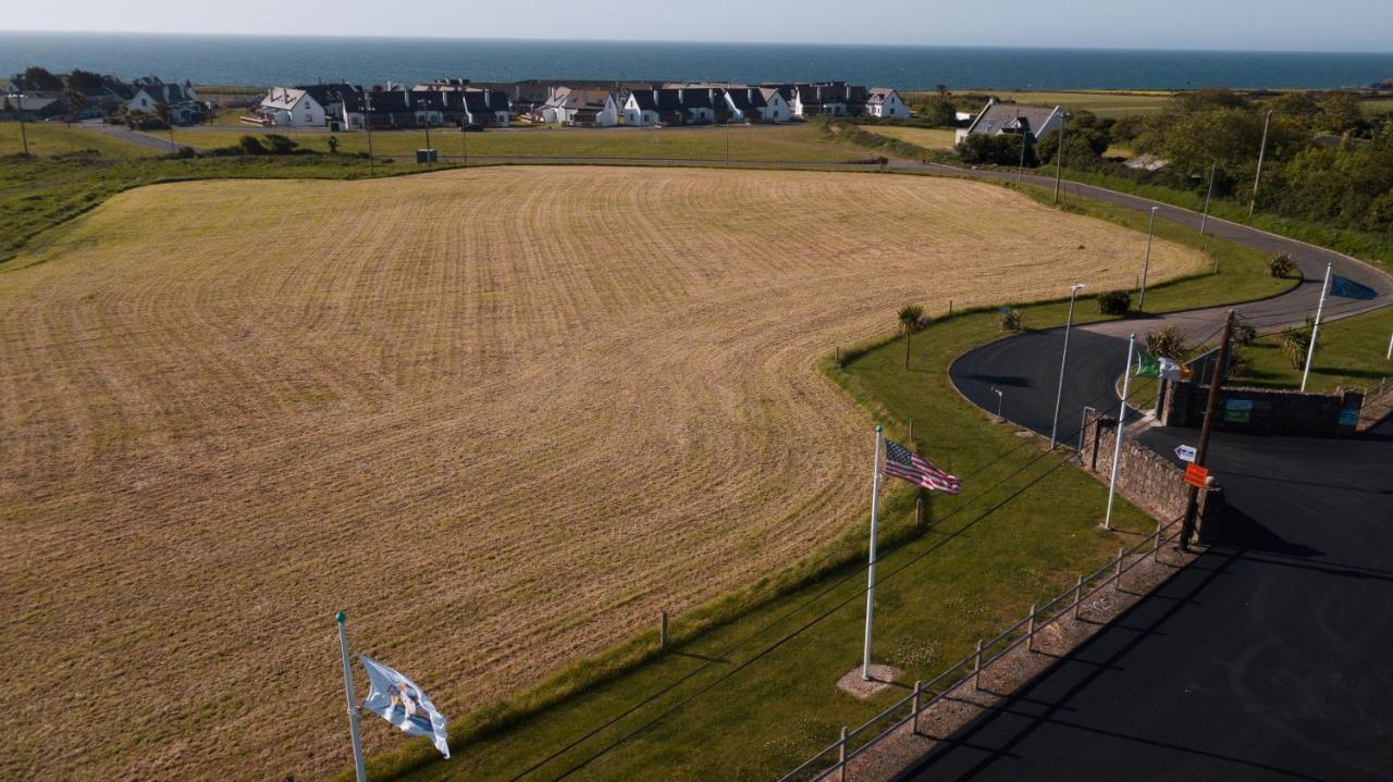 Hookless Holiday Homes Fethard on Sea Exterior foto