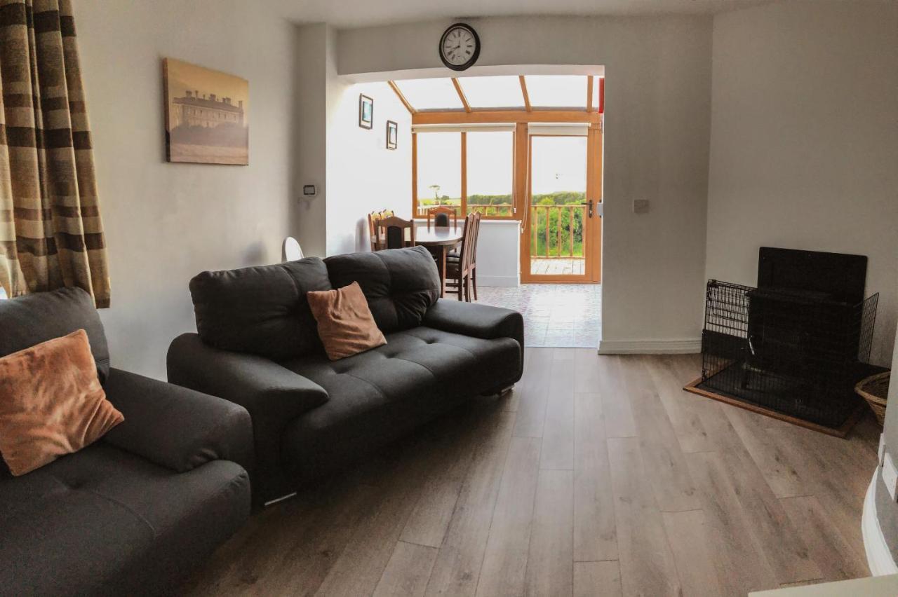 Hookless Holiday Homes Fethard on Sea Exterior foto